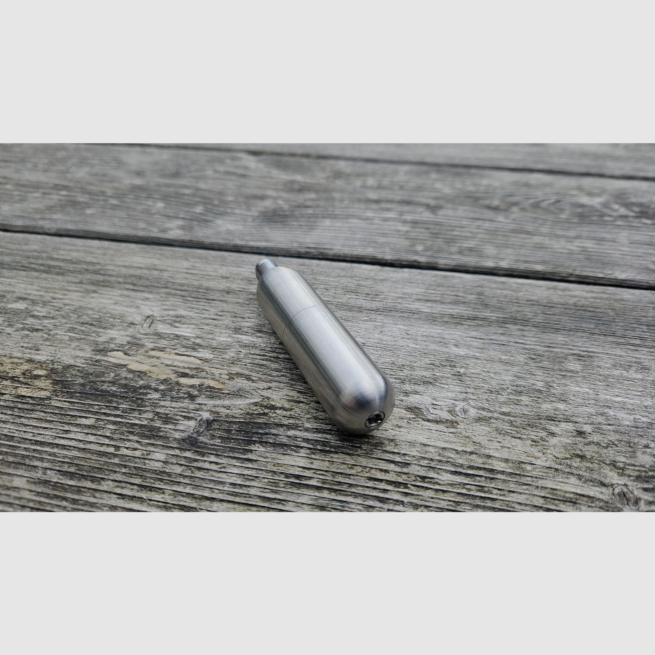 Refillable CO2 cartridge made of stainless steel - 8g, 12g or 16g - incl. filling adapter