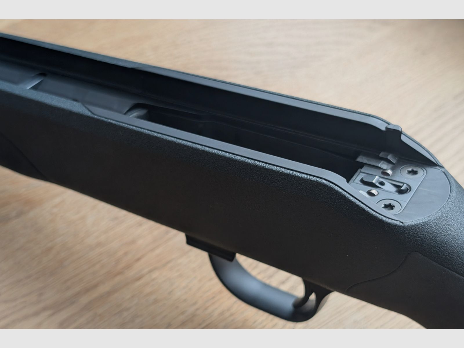 Blaser R8 Professional grün Gehäuse/System mit Schäftung inkl. Abzugseinheit