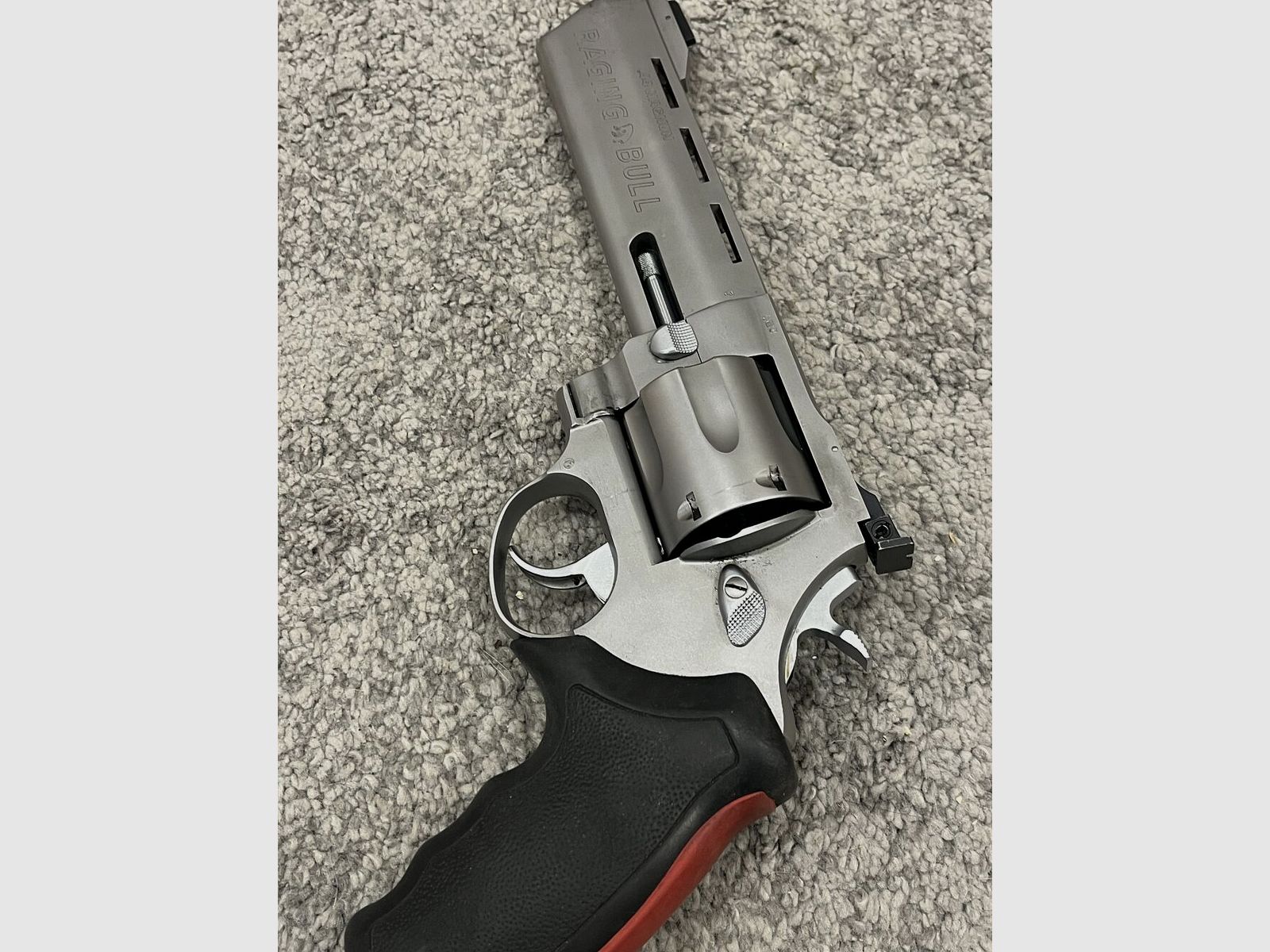 Taurus Raging Bull