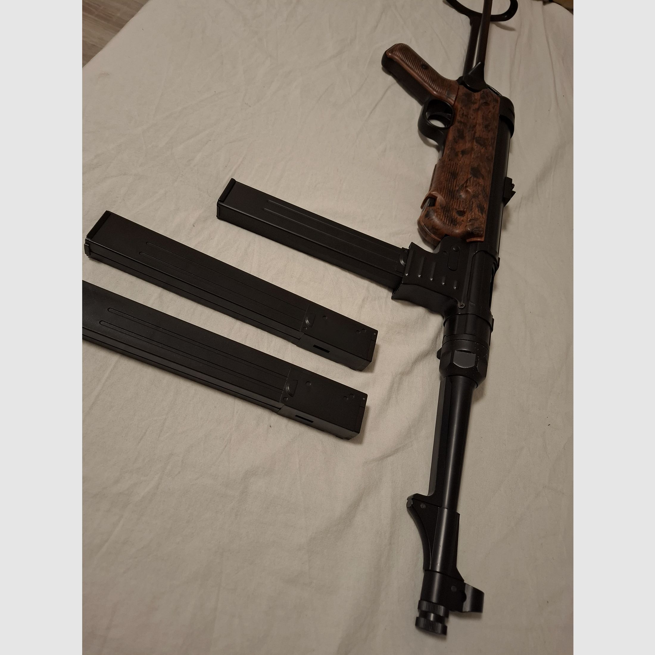 AGM MP40 Vollmetall Airsoft aeg 