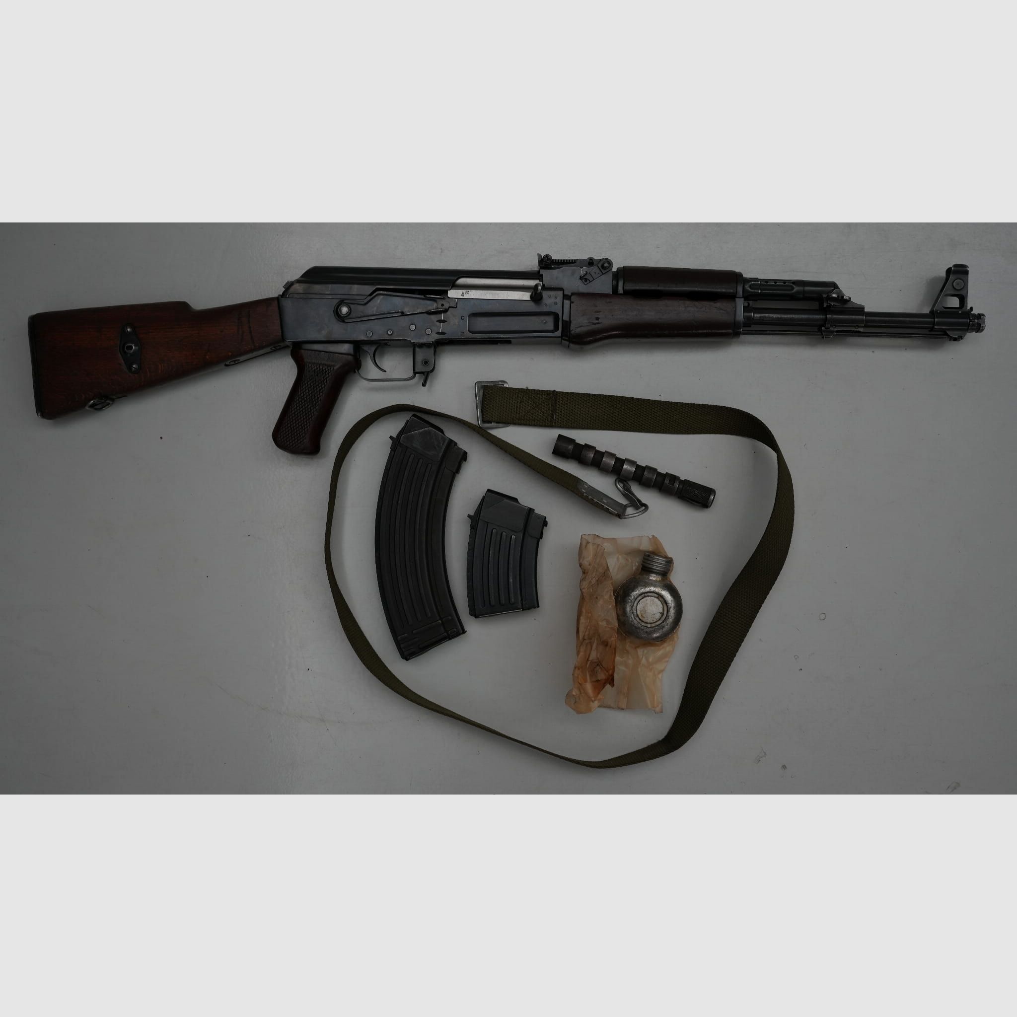 Karabinek samopowtarzalny AK GN RW wz. 60 kal. 7,62x39