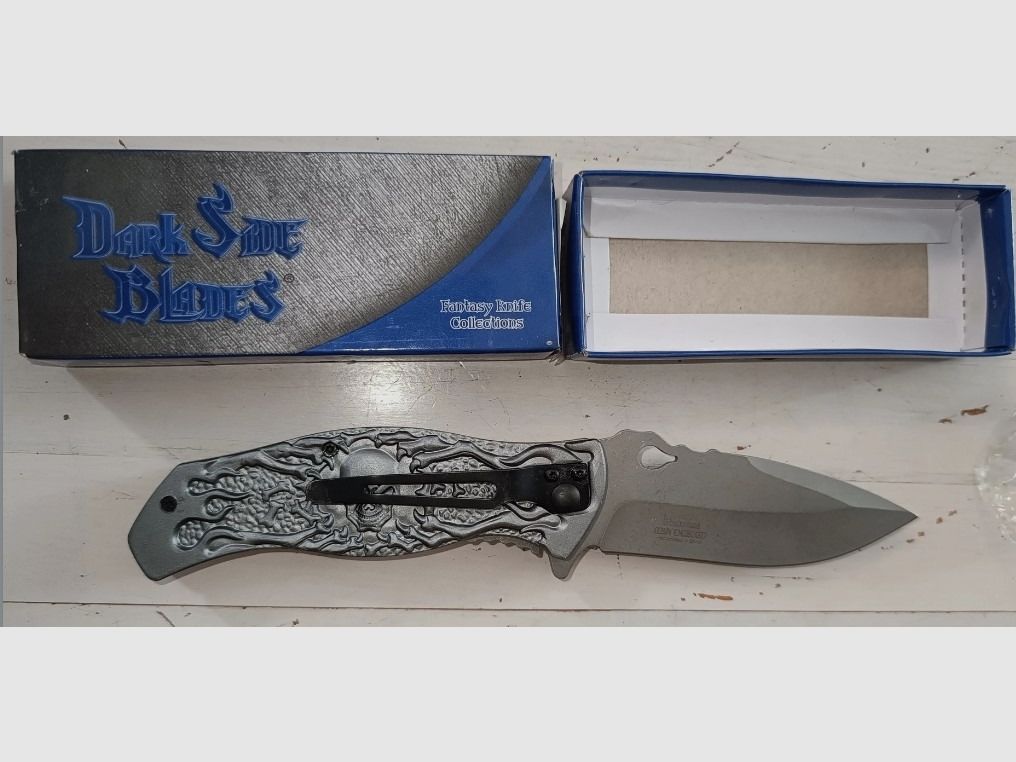 Klappmesser Totenkopf 