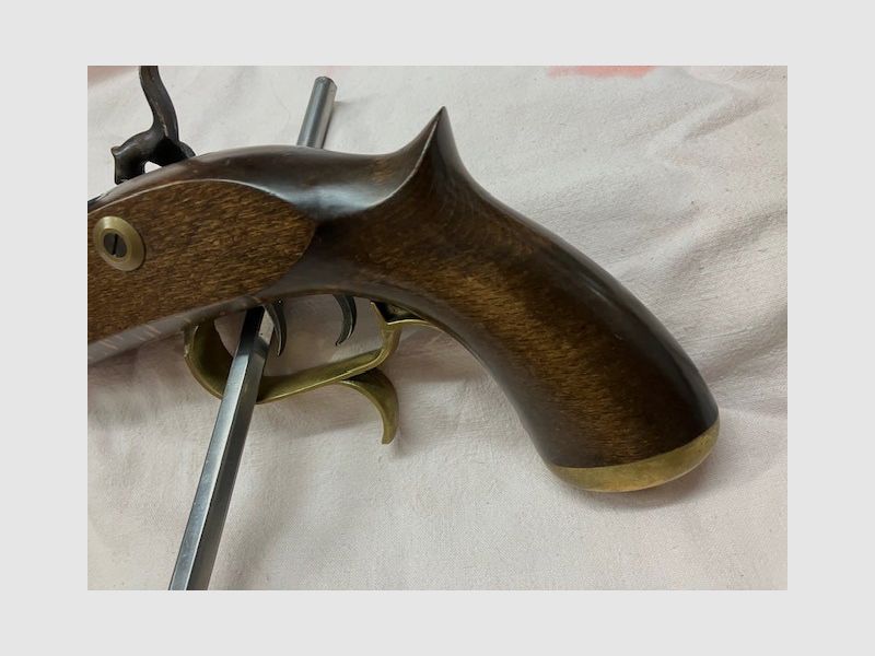 Pistolet perkusyjny Ardesa Hiszpania model Patriot 1-16, kal. .45 z spustem, nieużywany