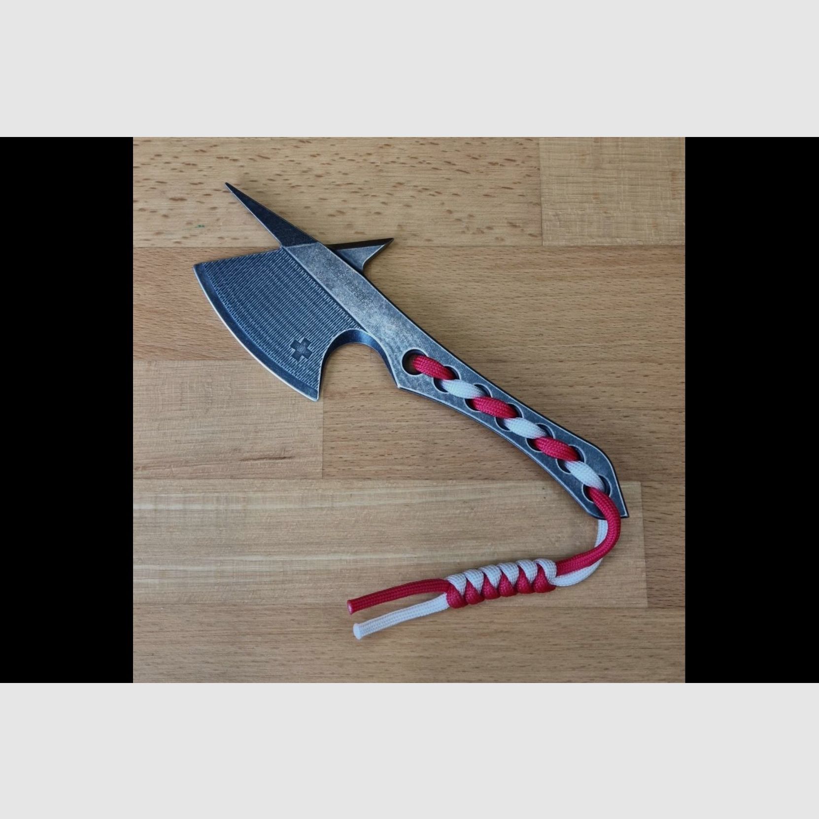Miniaxt Wyssen Defence TacAx 1386 Mini, rot-weiss