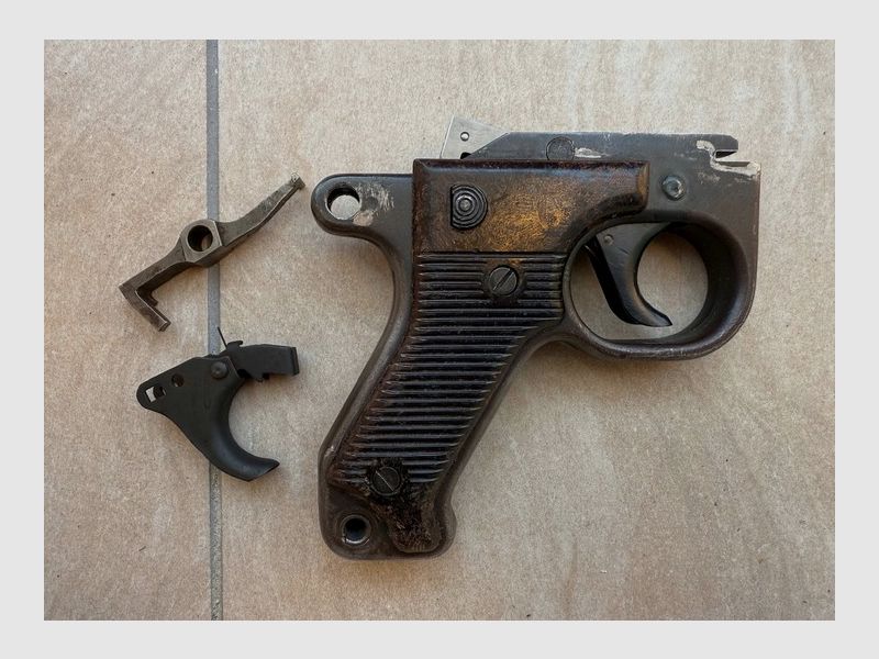 Original MG34 parts from WW2