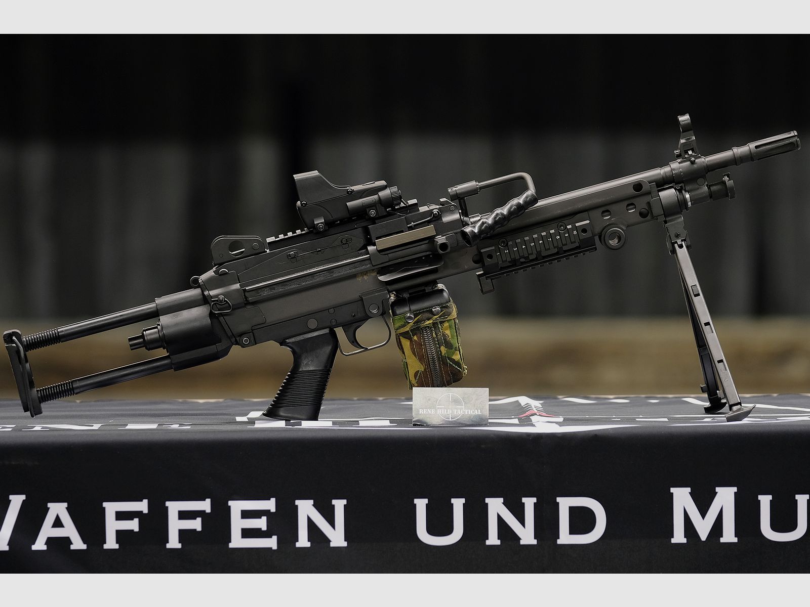 Astra Arms MG553, image 2 sur 7