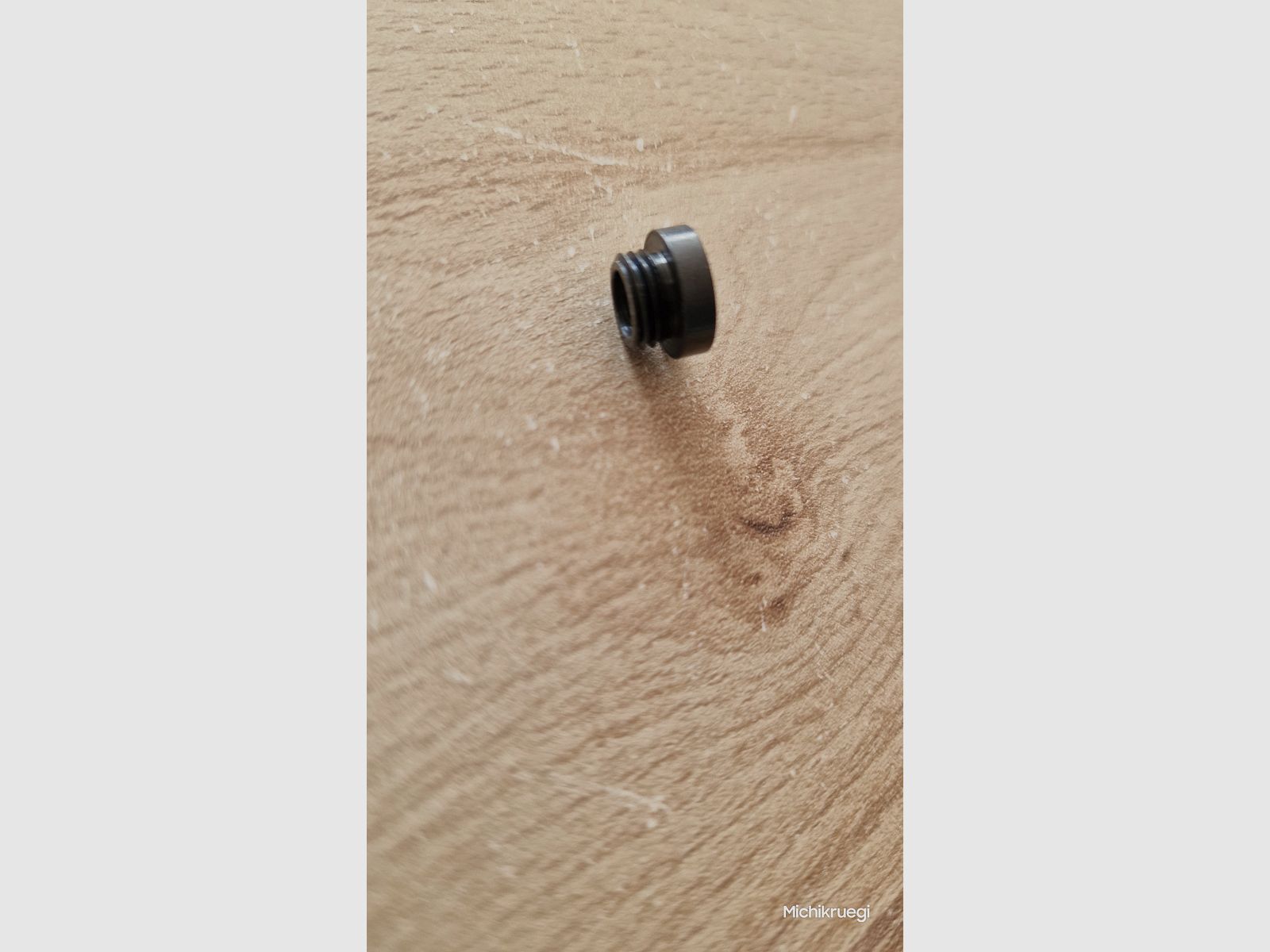 Gewindeschoner M 9x1 , brüniert, Stahl