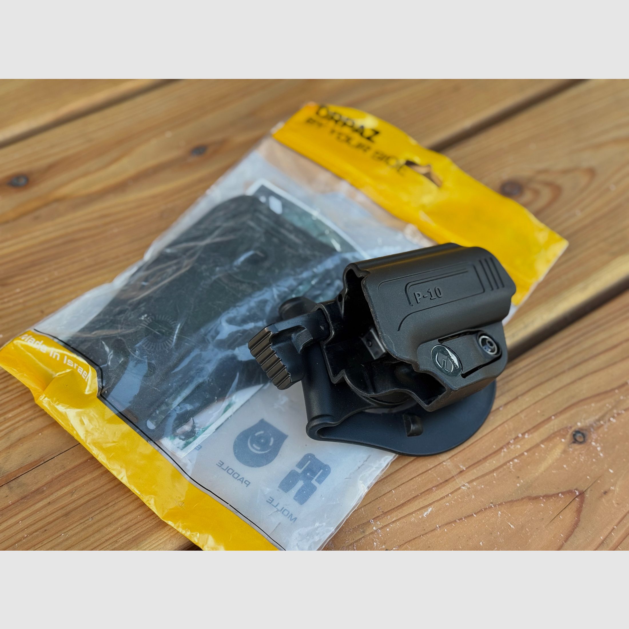 Pistolet CZ P-10 C OR dans la mallette d'origine