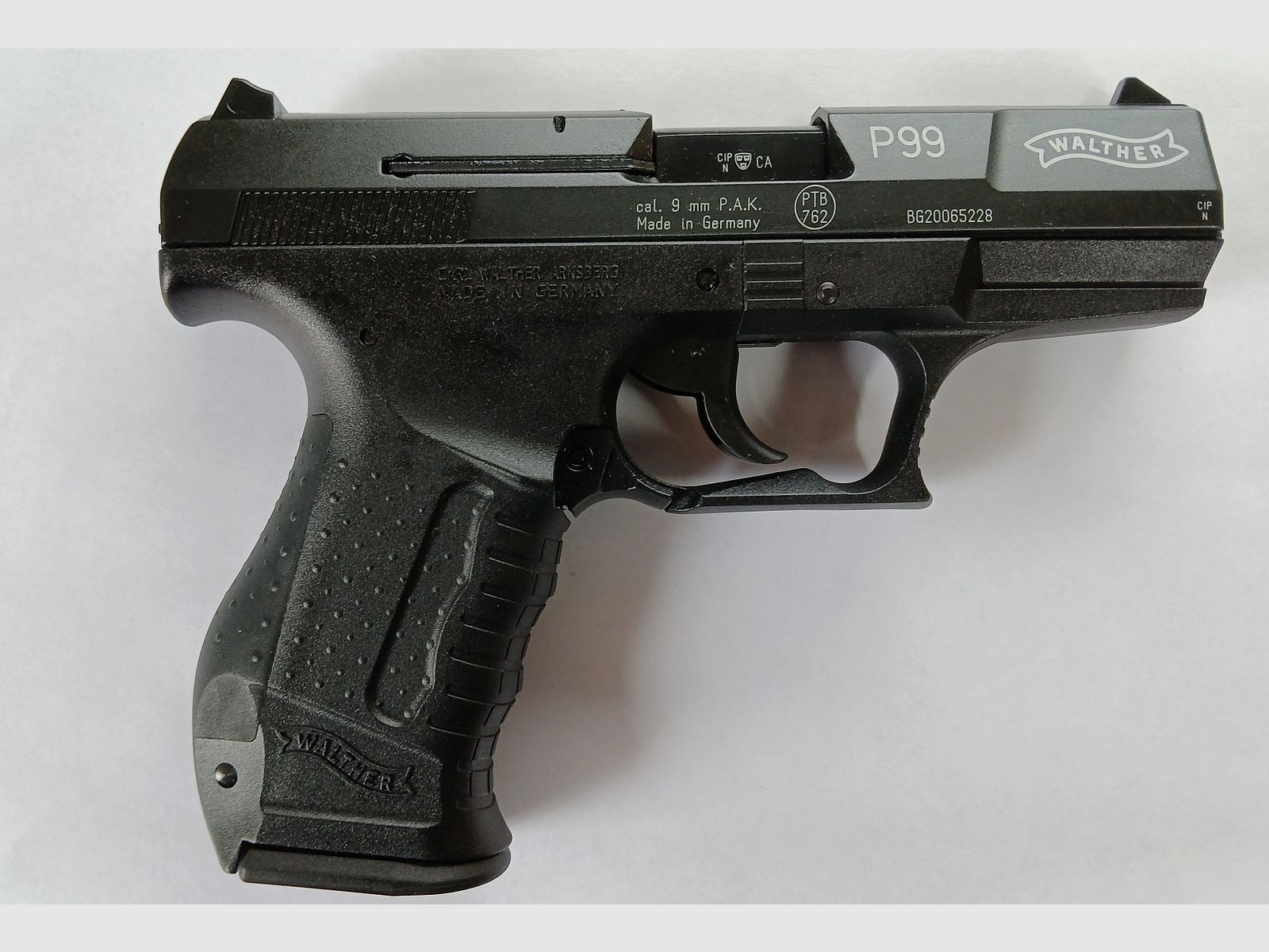 Umarex Walther P99 9mm Schreckschuss NEU !
