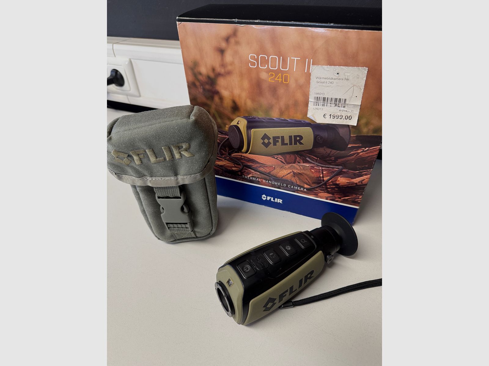 FLIR Scout II 240