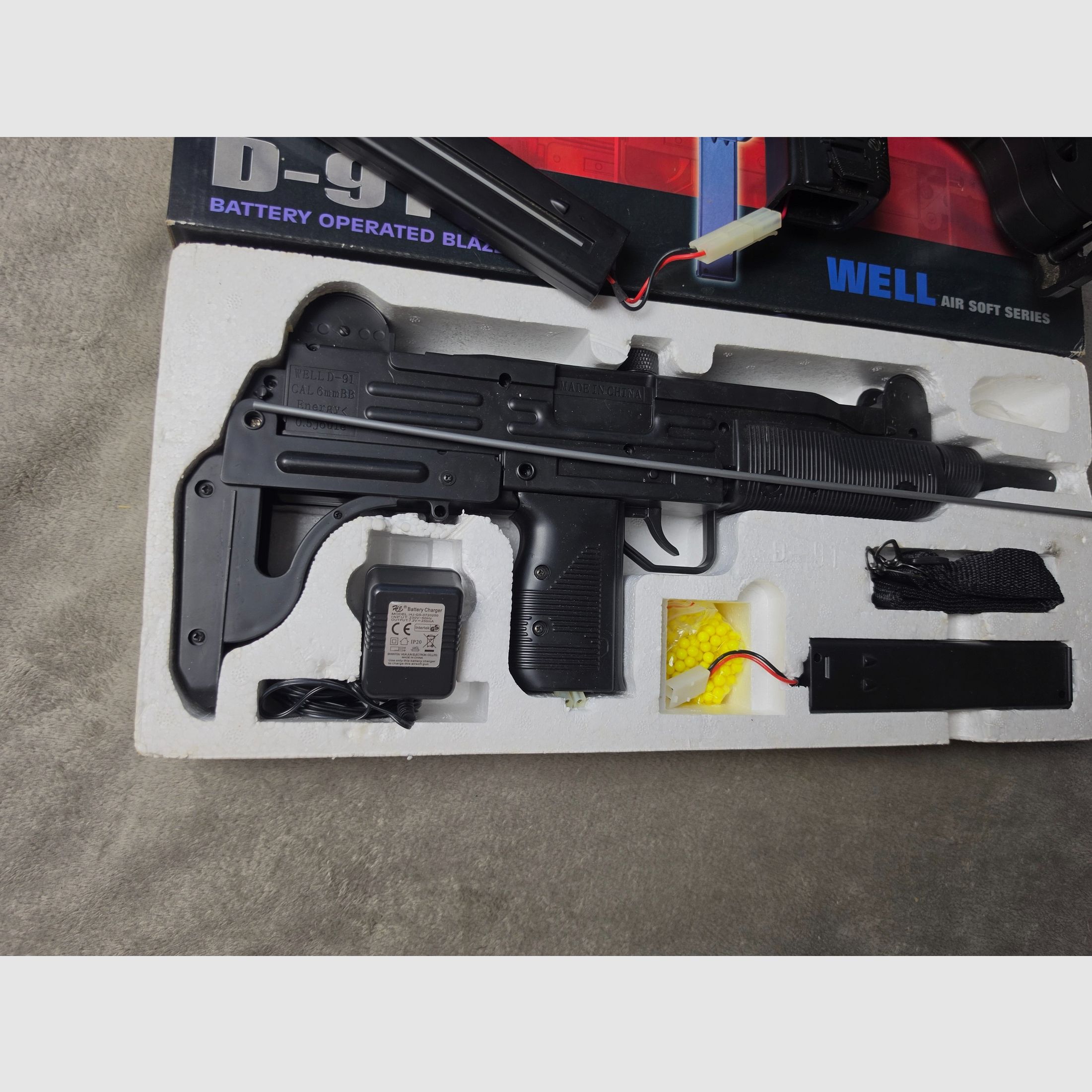 2x WELL D-91 UZI Airsoft SMG eléctrica Softair lote / set, imagen 8 de 9