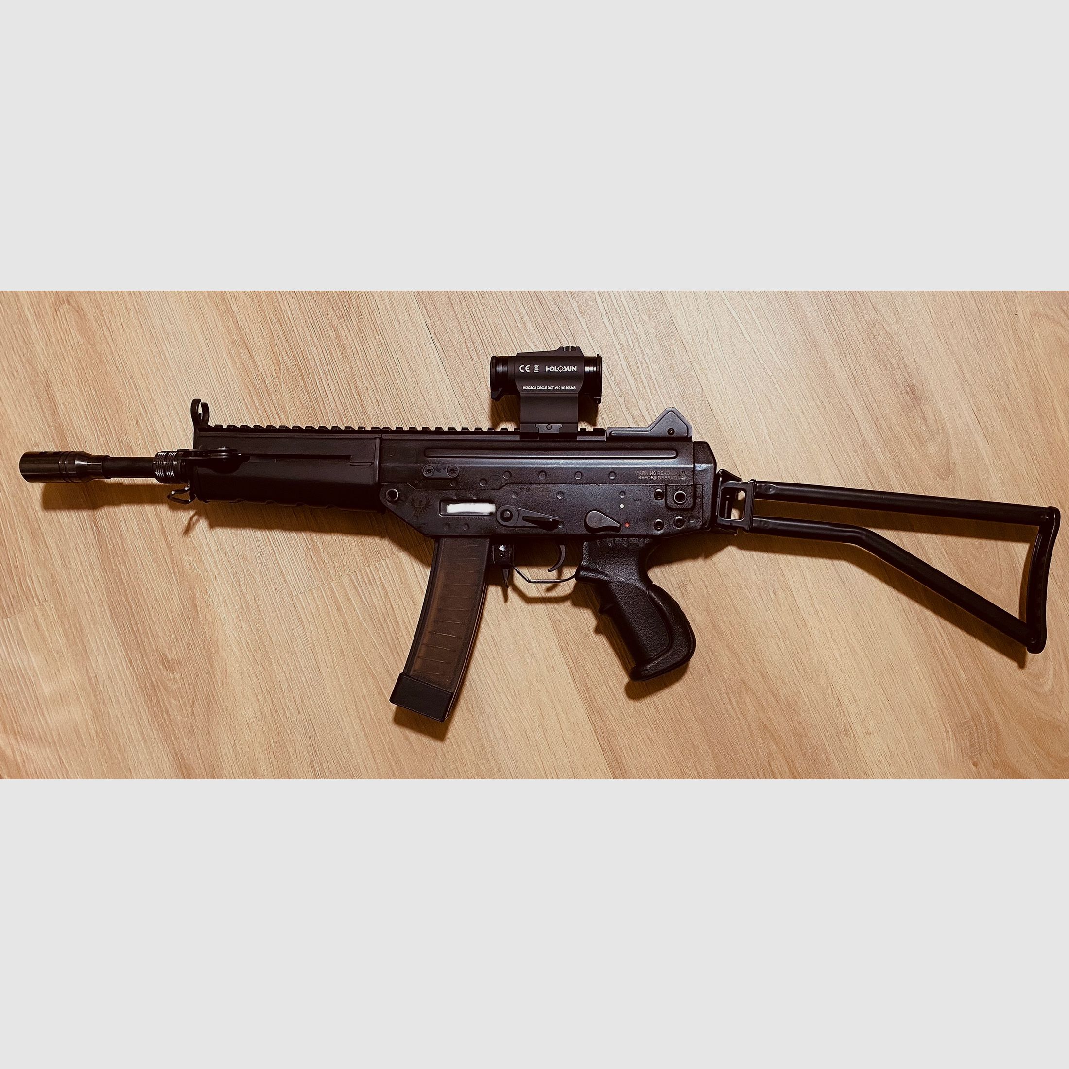 Kolarms Phoenix  (9mm Luger Pistolenkarabiner) mit Holosun HS503