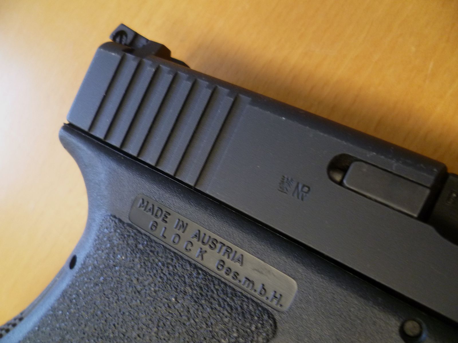 Pistole Glock 21 .45 Auto.