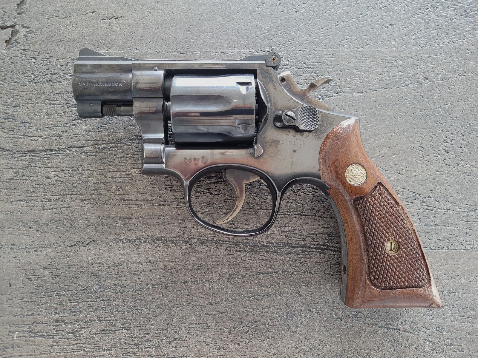 Smith & Wesson Mod. 15-3 inkl. 300 Schuss Munition