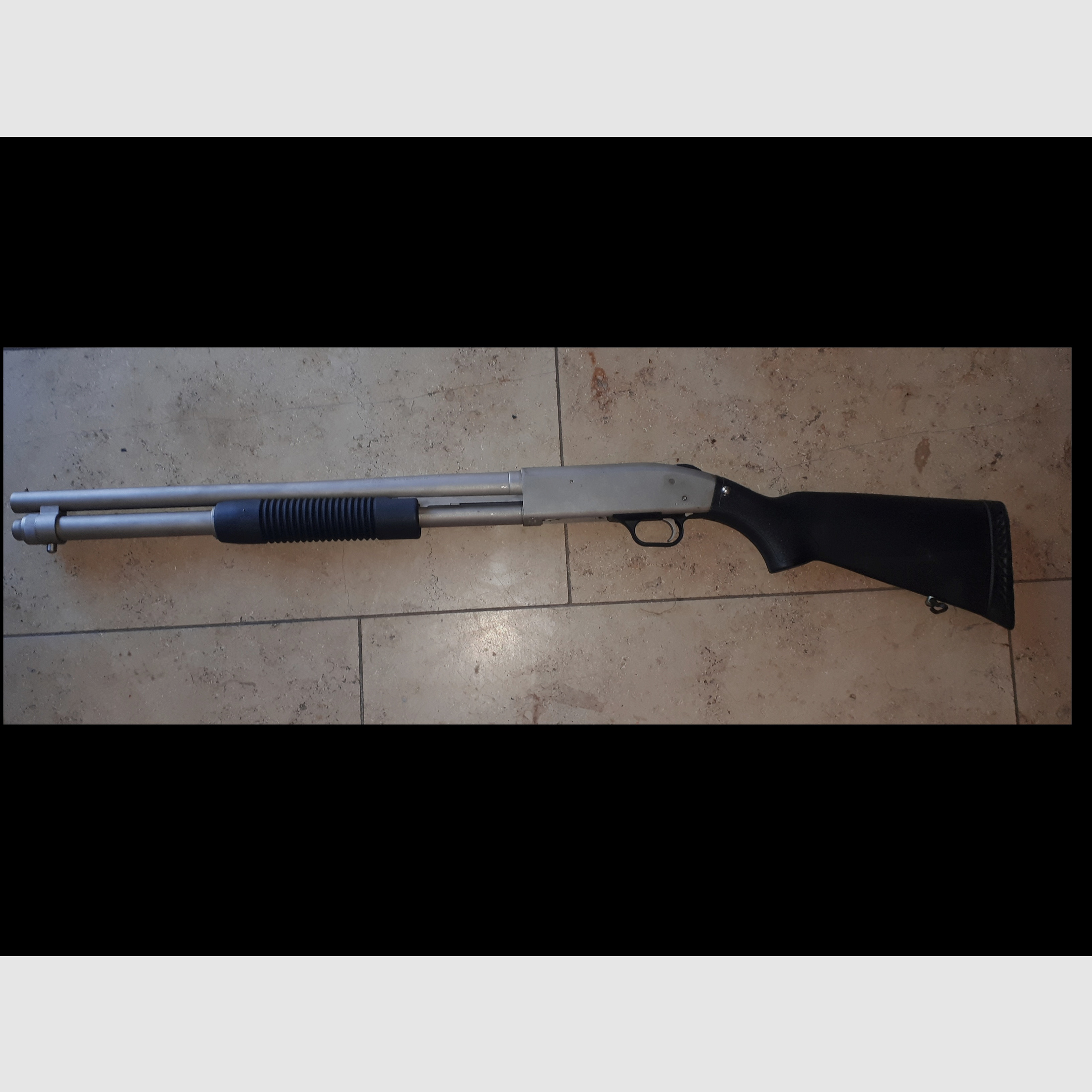 Mossberg 590 Marine