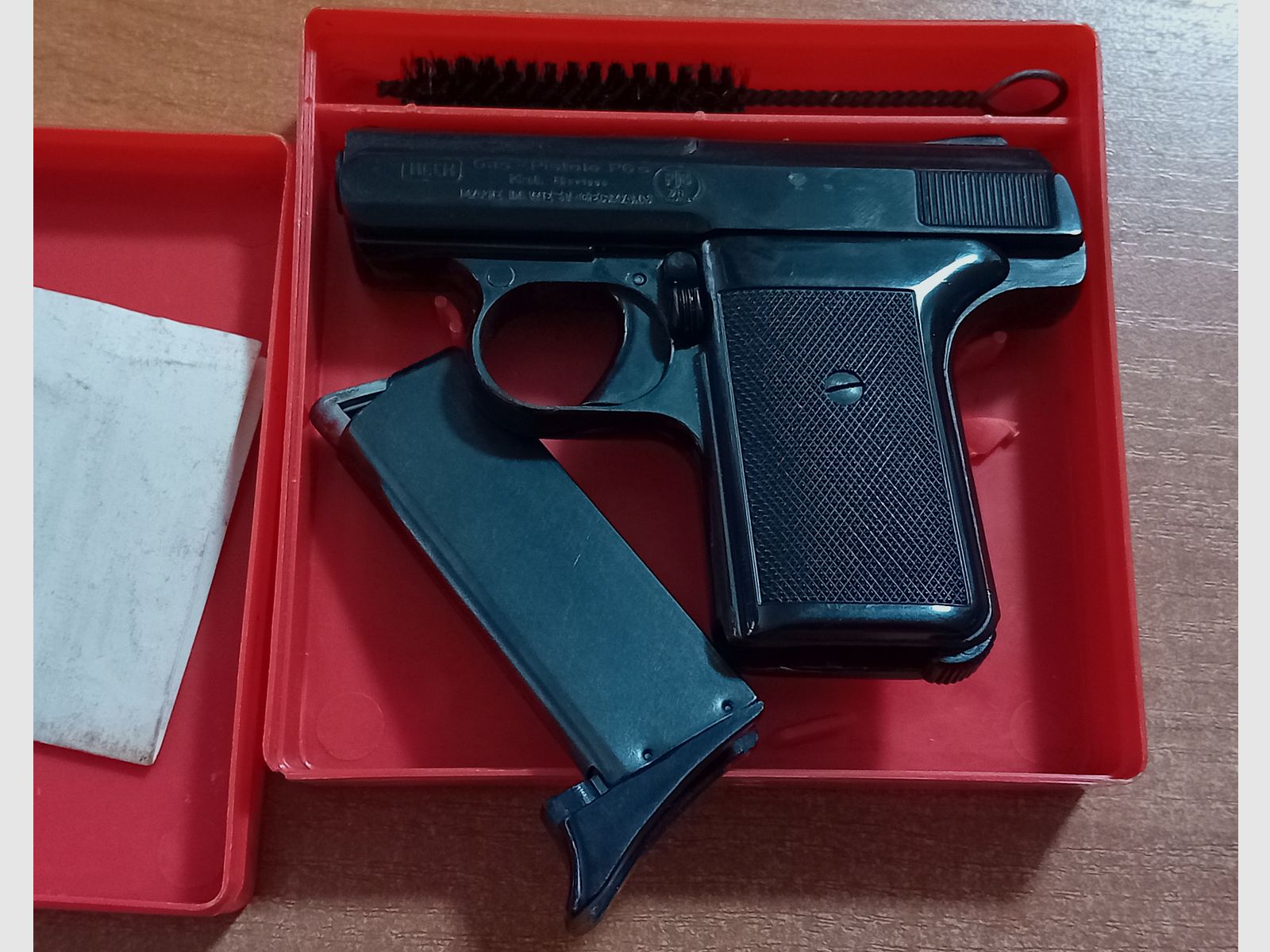 Alte Reck Gaspistole P6s im Kaliber 8 mm Knall/ PTB 78 in OVP!