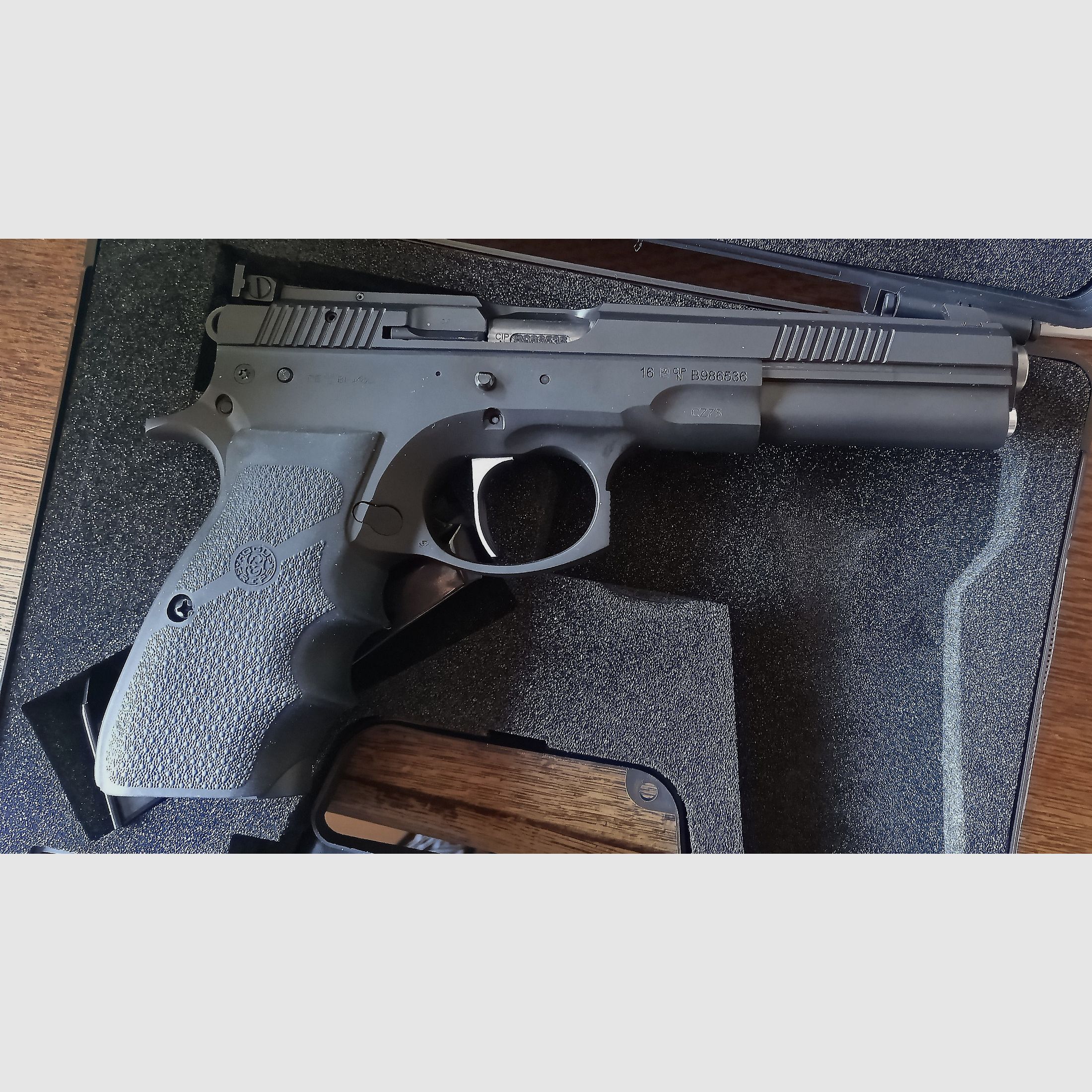 CZ 75 Sport 2 getunt SA-Abzug 6 Zoll