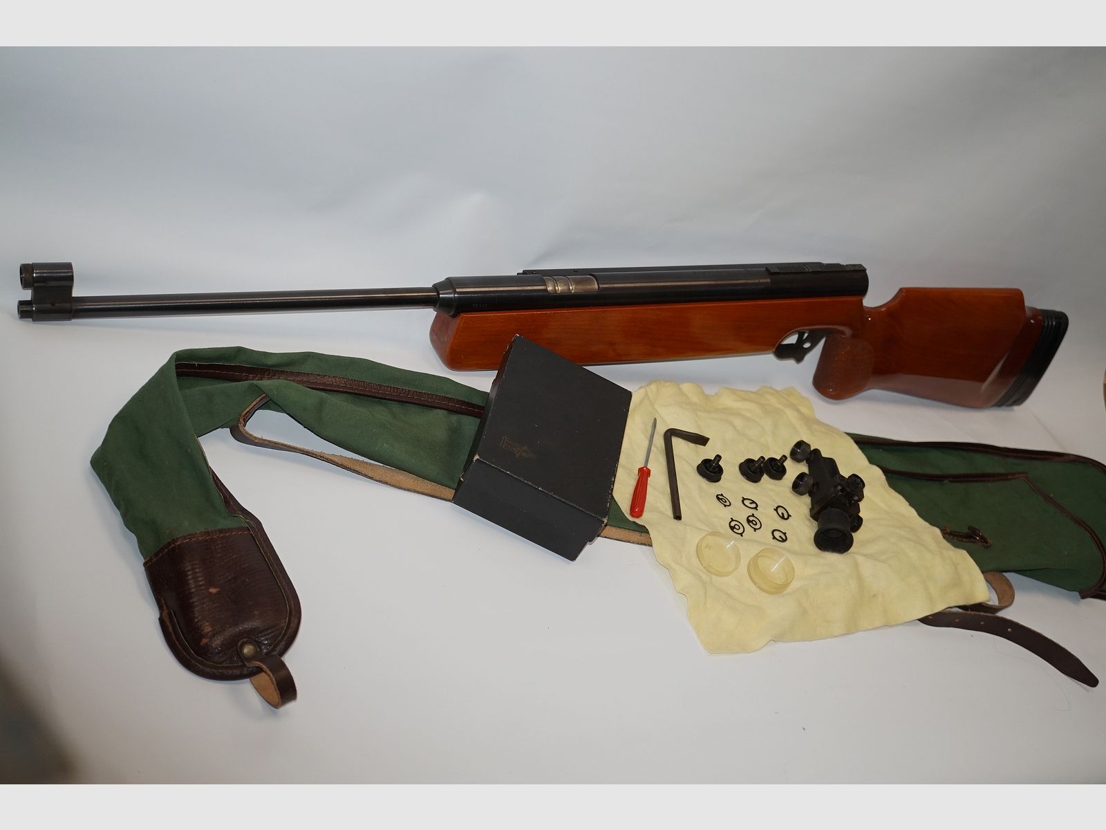 Haenel Mod. 312 side lever air rifle 4.5 mm diabolo with diopter 312