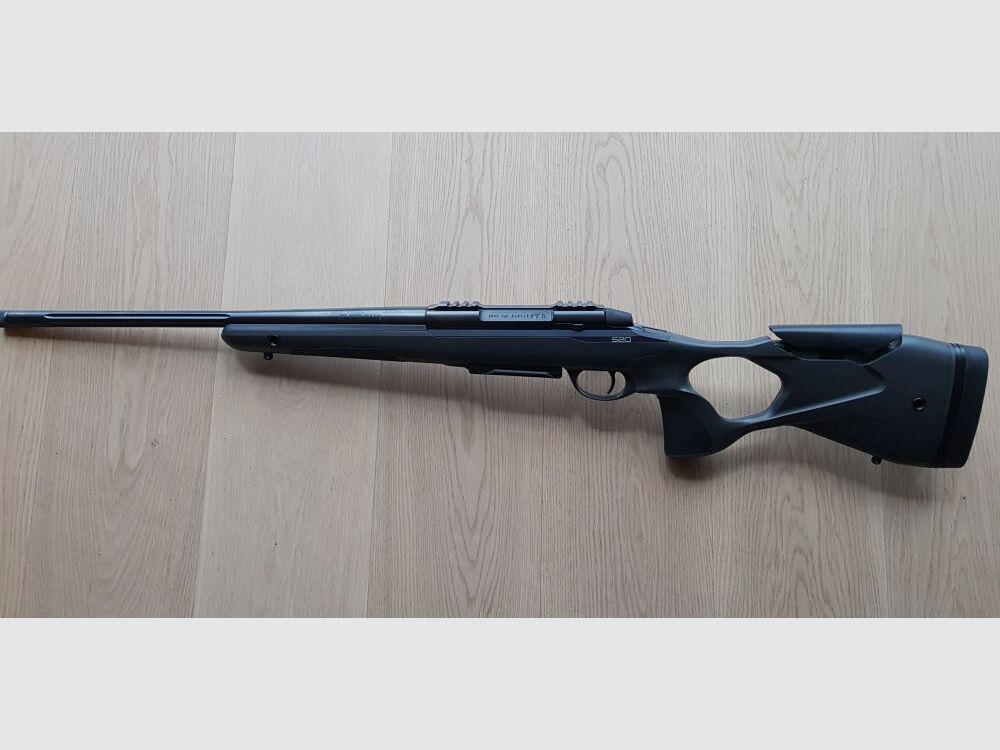 Sako S20 court / Bushnell 1-8x28 / Montage