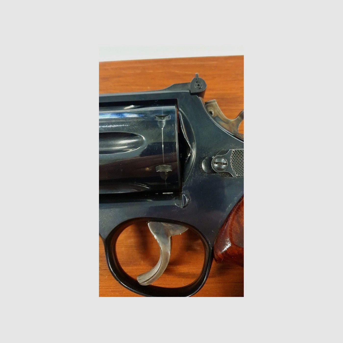 SMITH & WESSON 57, Bild 6 von 9