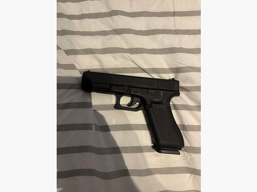 Glock 19 Gen 5 PAK – Fast neuwertig | Nur 1 Schuss | inkl. Zubehör & Mun