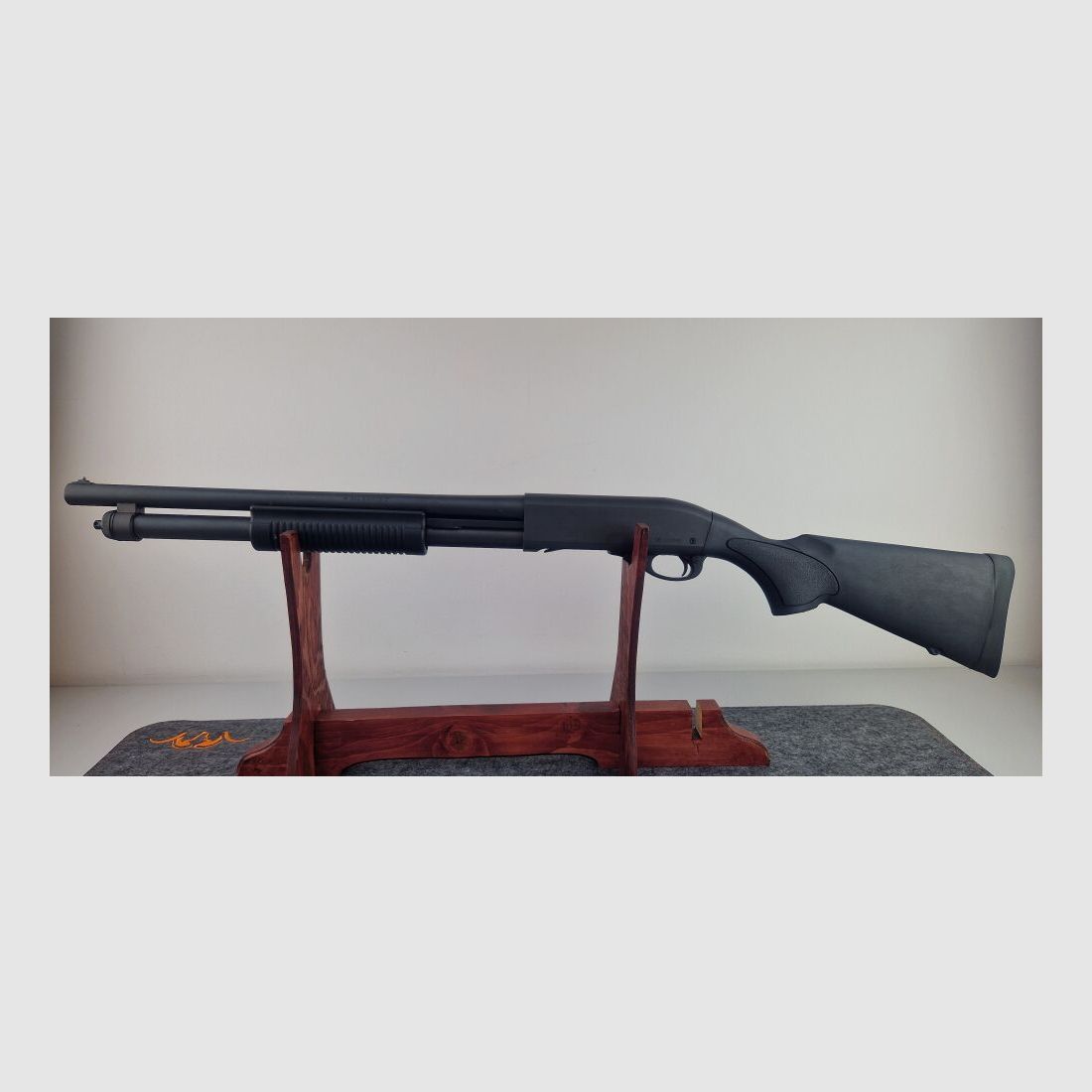 Remington	 870 Tactical Vorderschaftrepetierflinte