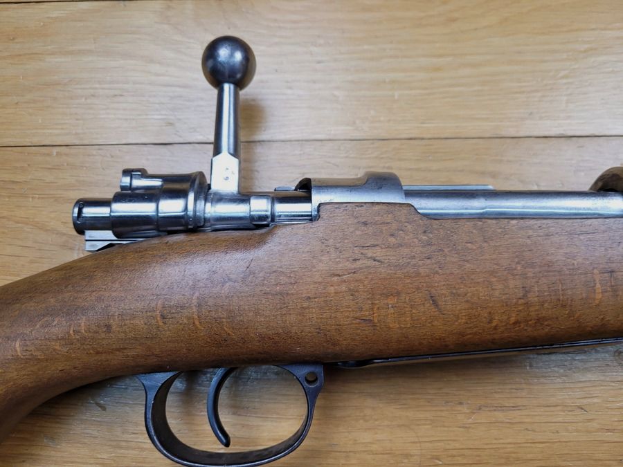 Sehr seltenes G98 Wehrmannsgewehr – Kaliber 8,15x46R – seltene zivile Waffe des Systems 1898 für Wehrmanns-Wettbewerbe – Einzellader – Waffe von September 1925 – TBE und sehr seltenes Sammlerstück der Galaxie 1898 – TBE, Bild 4 von 39