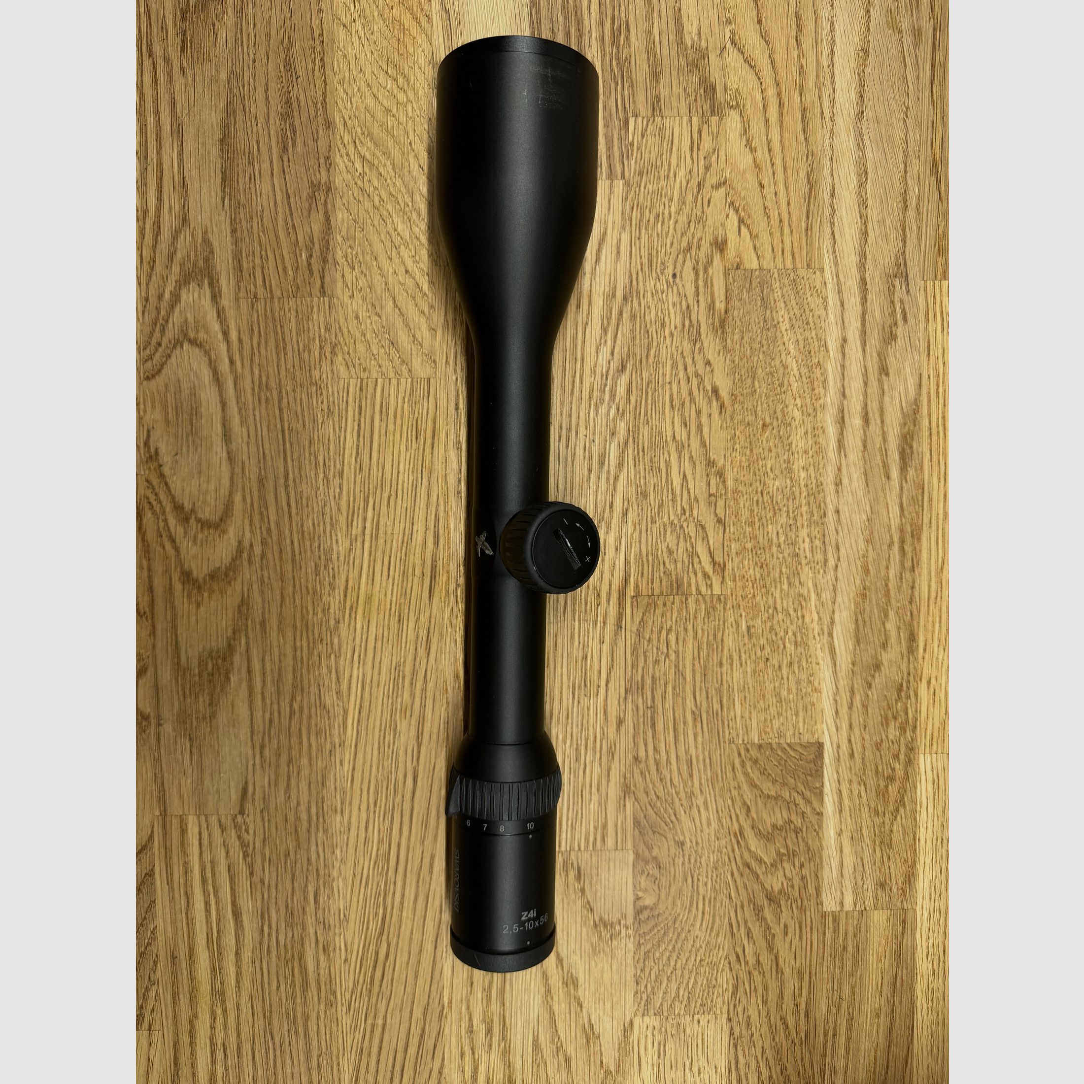 Swarovski Z4i 2,5 - 10 x 56 usado con riel y retícula iluminada