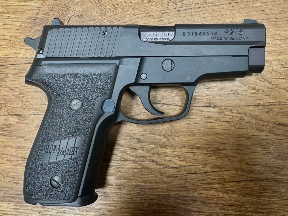 Sig Sauer P228