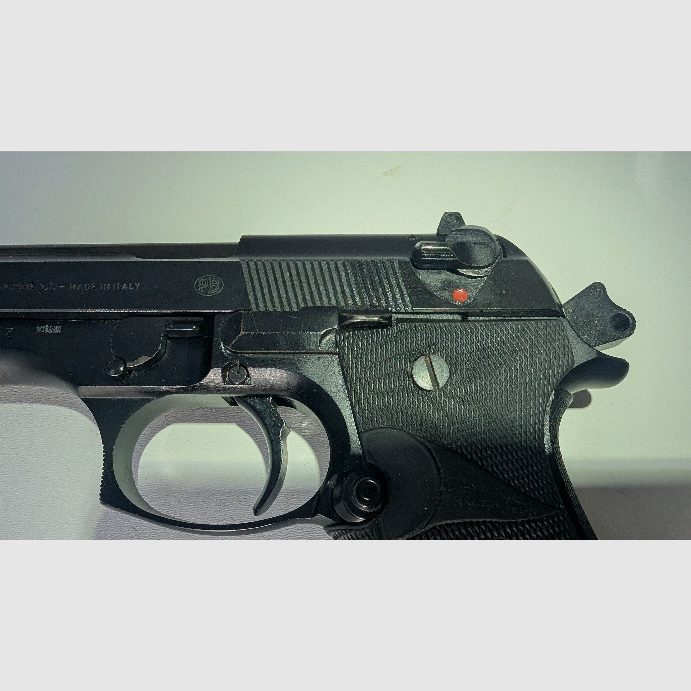 Beretta 92F 9mm Luger