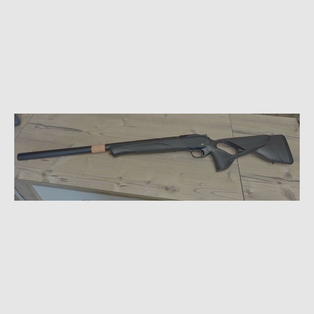 Blaser R8 Ultimate Silence Repetierbüchse 8,5x55 Lauflänge 470 mm M15x1 mit 8,5x55Blaser