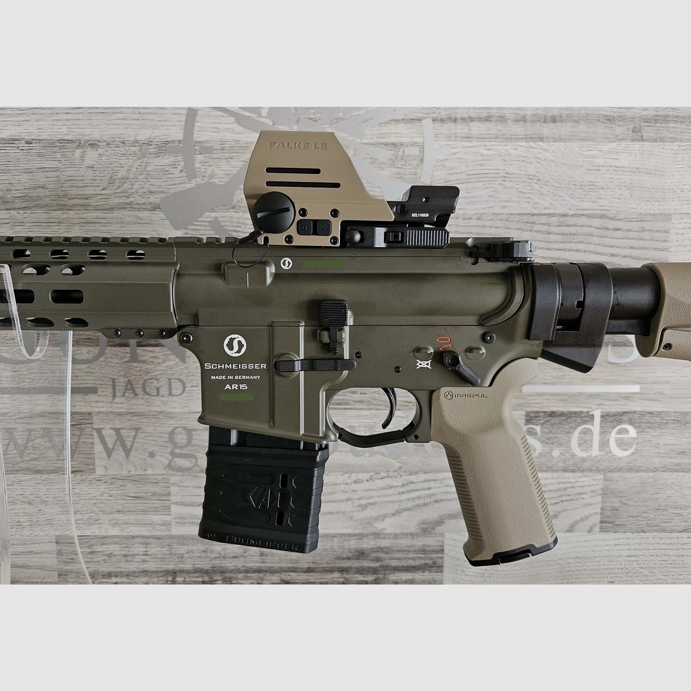 Schmeisser AR15 M4FL 14,5" OD Green Sondermodell MAGPUL Kal. .223Rem mit Optik - versandkostenfrei - Neuware vom Fachhandel