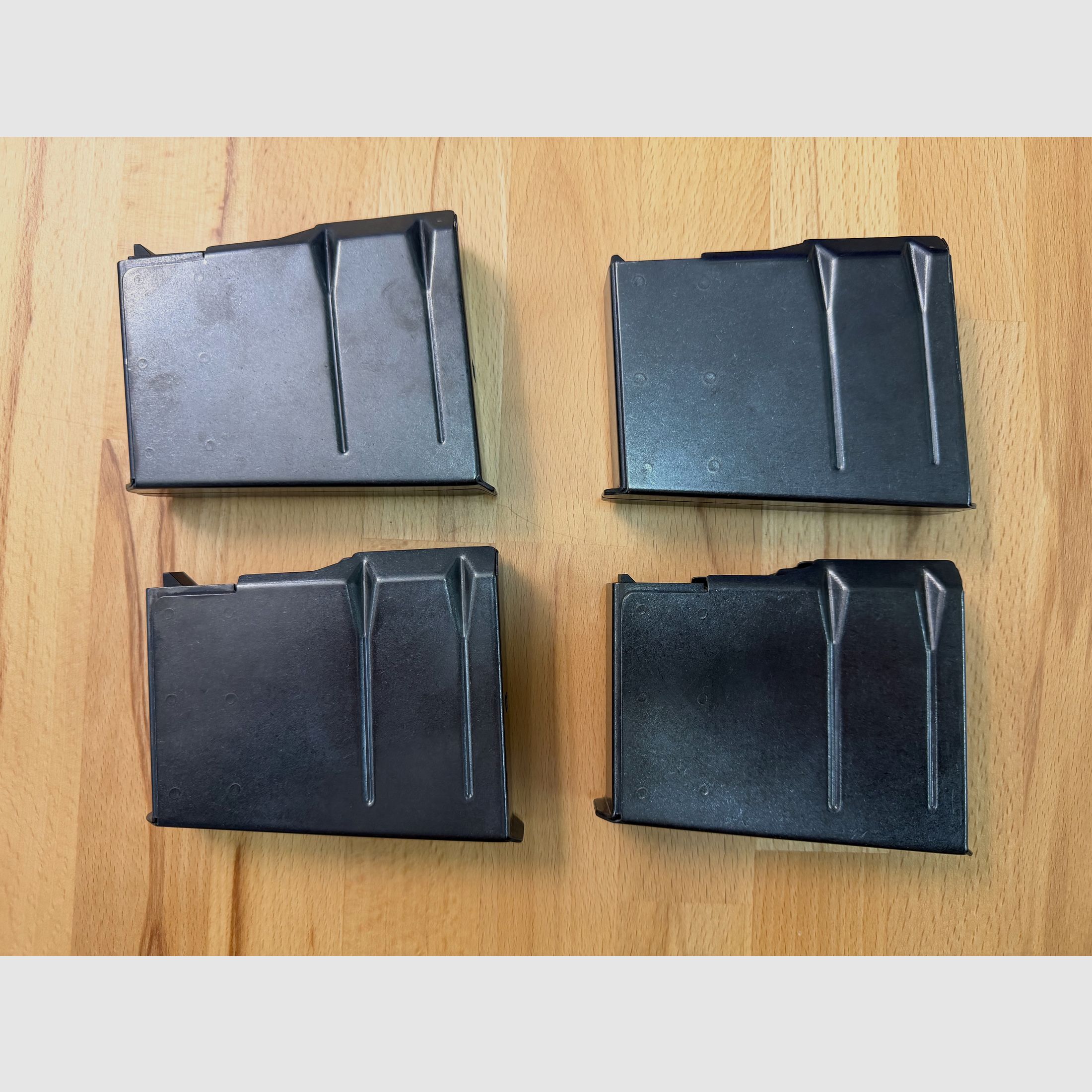 4 sztuki magazynków Sako TRG 41/42, kaliber .300WinMag, 7 strzałów - NOWE