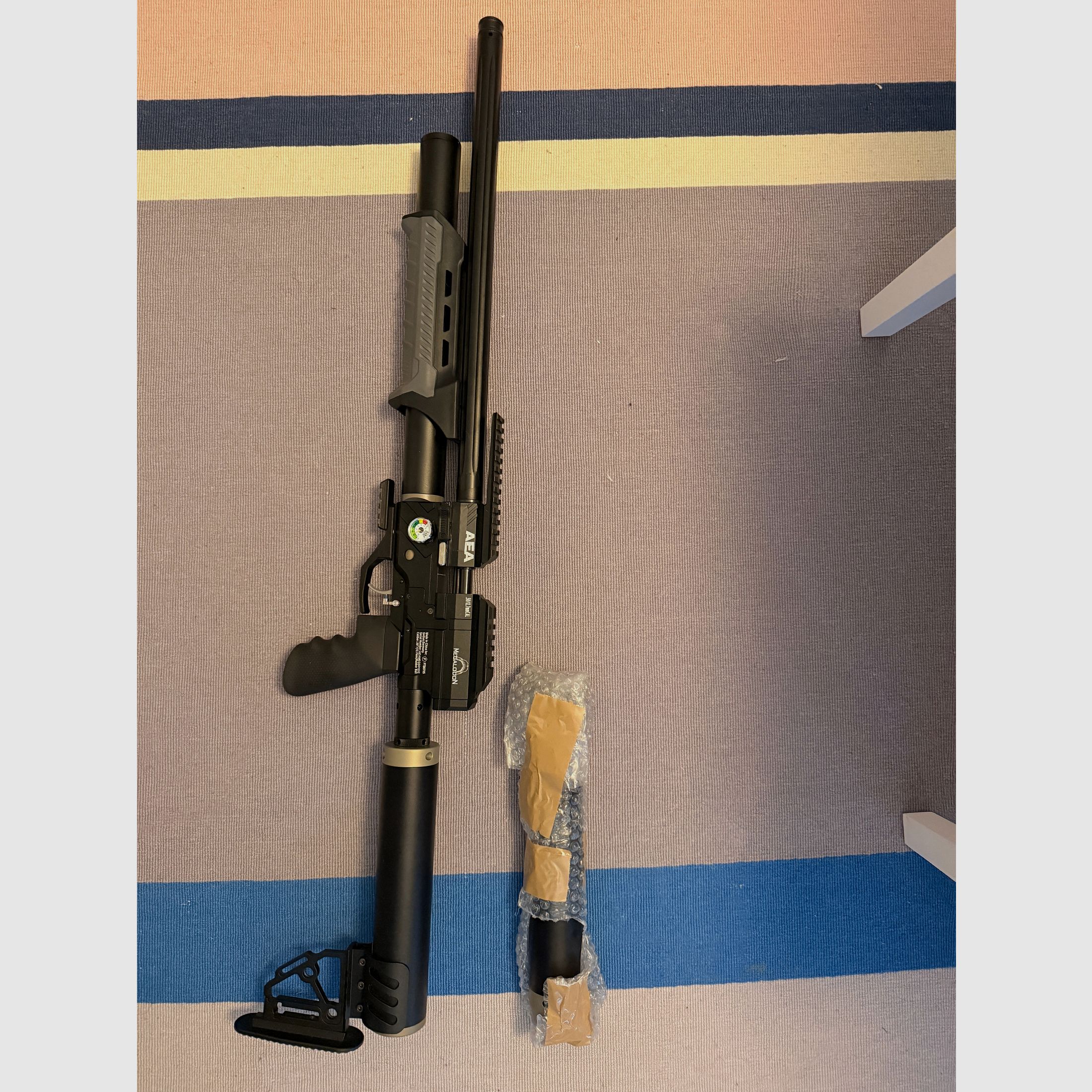 AEA Megalodon – État impeccable + accessoires complets