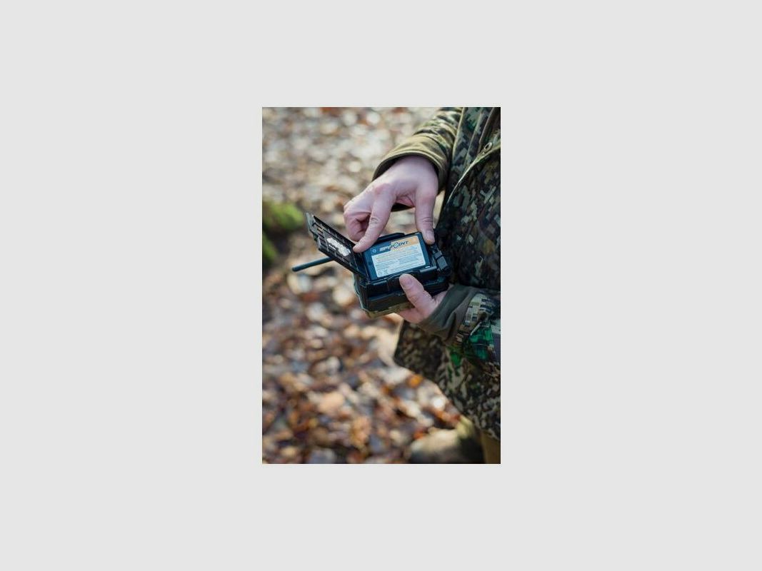 SPYPOINT Lithium-Akku mit Ladegerät