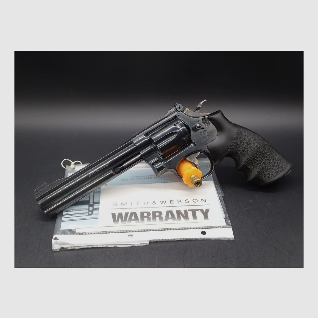 Smith & Wesson Mod 17-6 kaliber .22lr 6" geblauwde 17-6