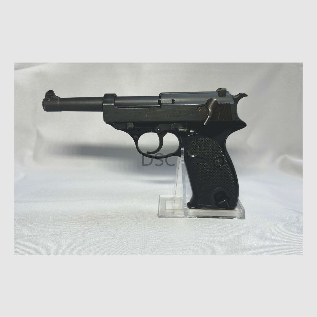 Manurhin P1 de la police de Berlin incl. documents 9mm Luger, image 1 sur 5