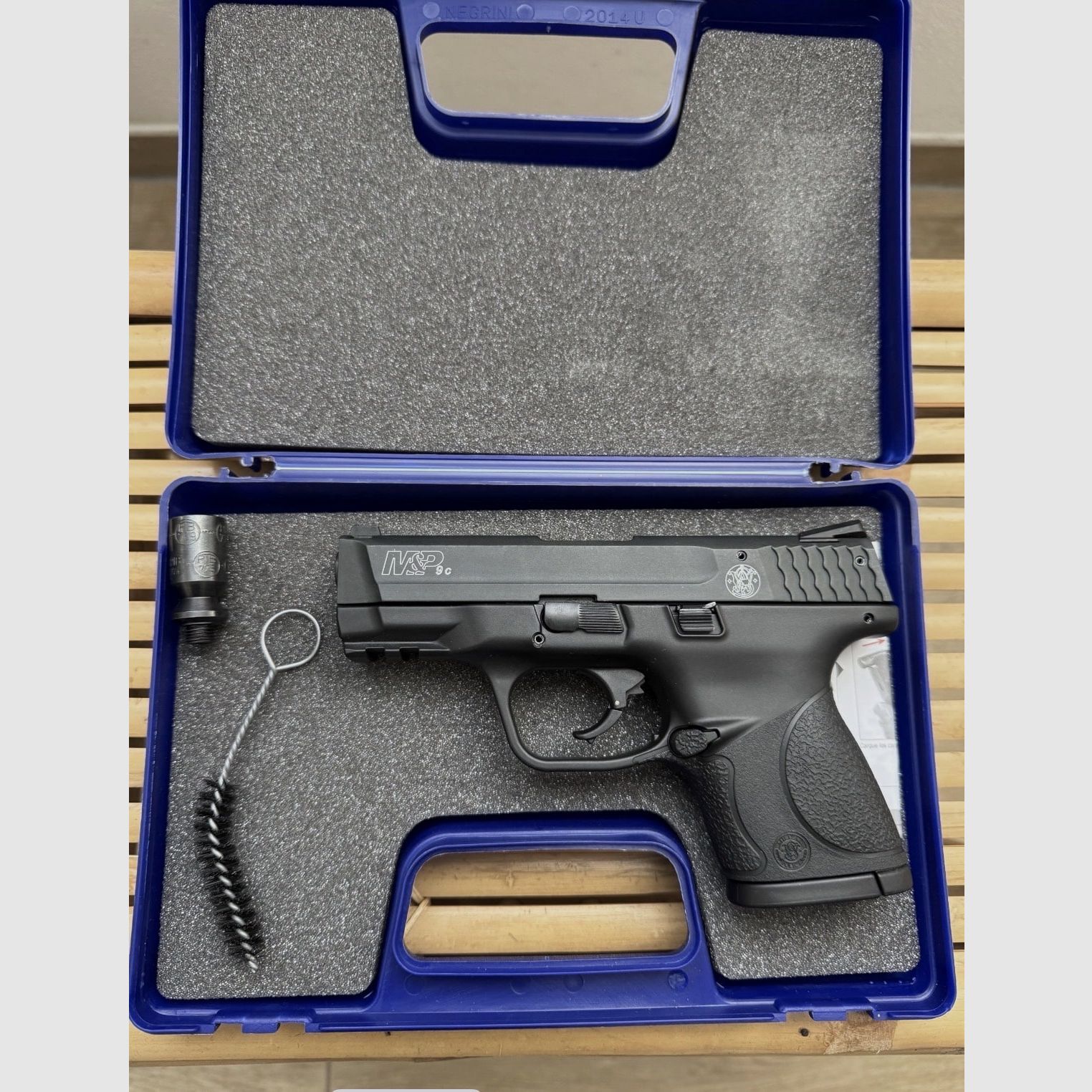 Pistola a gas Smith & Wesson M&P 9C nel calibro 9mm. COME NUOVA da collezione