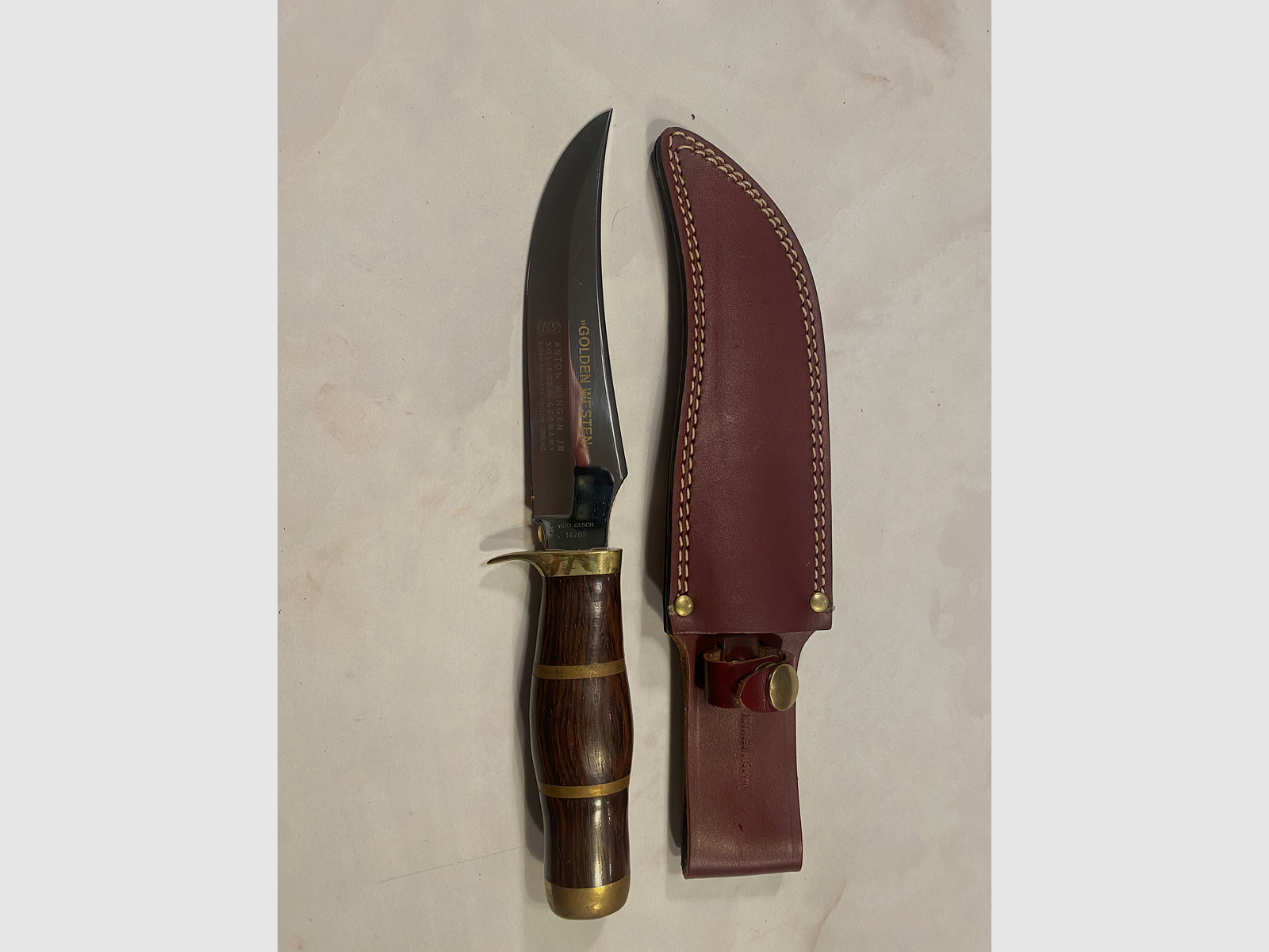 Anton Wingen Jr. „Golden Westen“ Jagdmesser – Solingen – mit Lederscheide