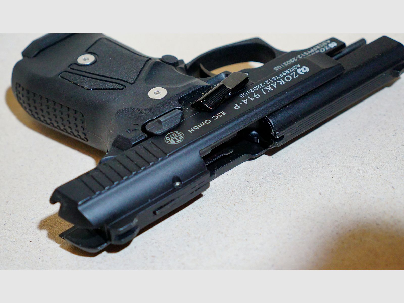Zoraki 914 brüniert Schreckschuss Pistole 9mm P.A.K. neuwertig!