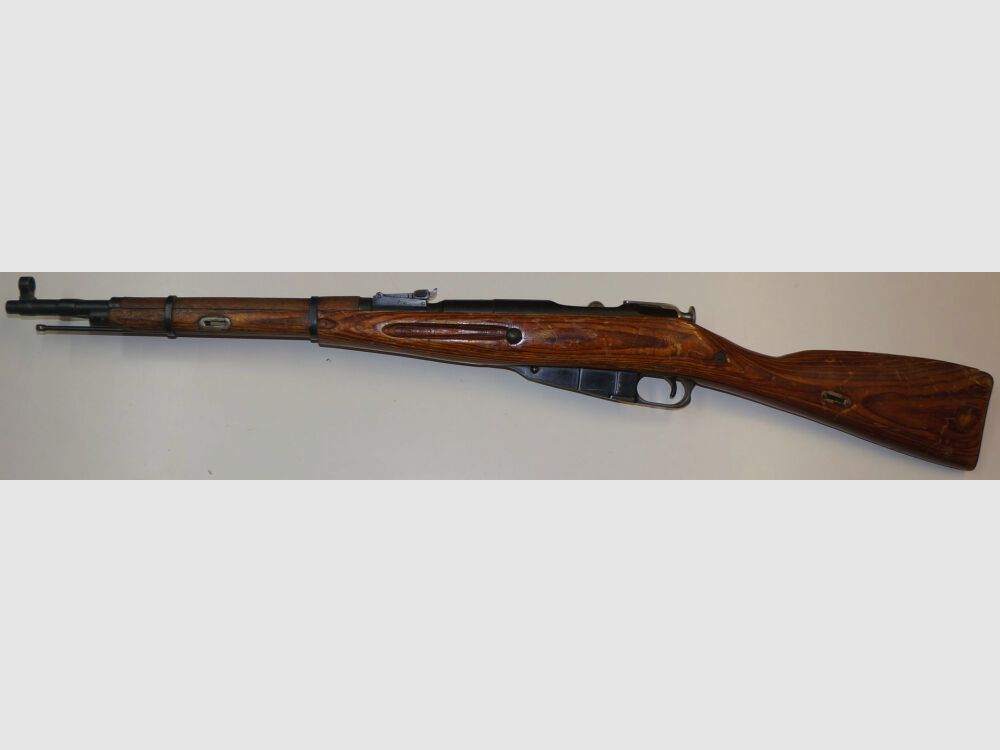 Rifle de repetición Mosin Nagant Mod.44 en calibre 7,62x54R, año de fabricación 1945, Unión Soviética, Segunda Guerra Mundial