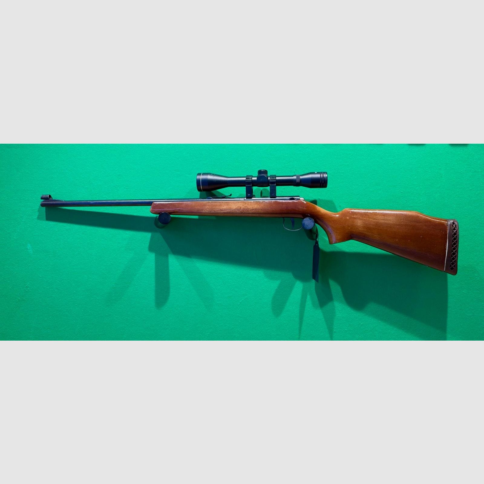 Anschütz Mod. 1386 .22lr with scope 6x40
