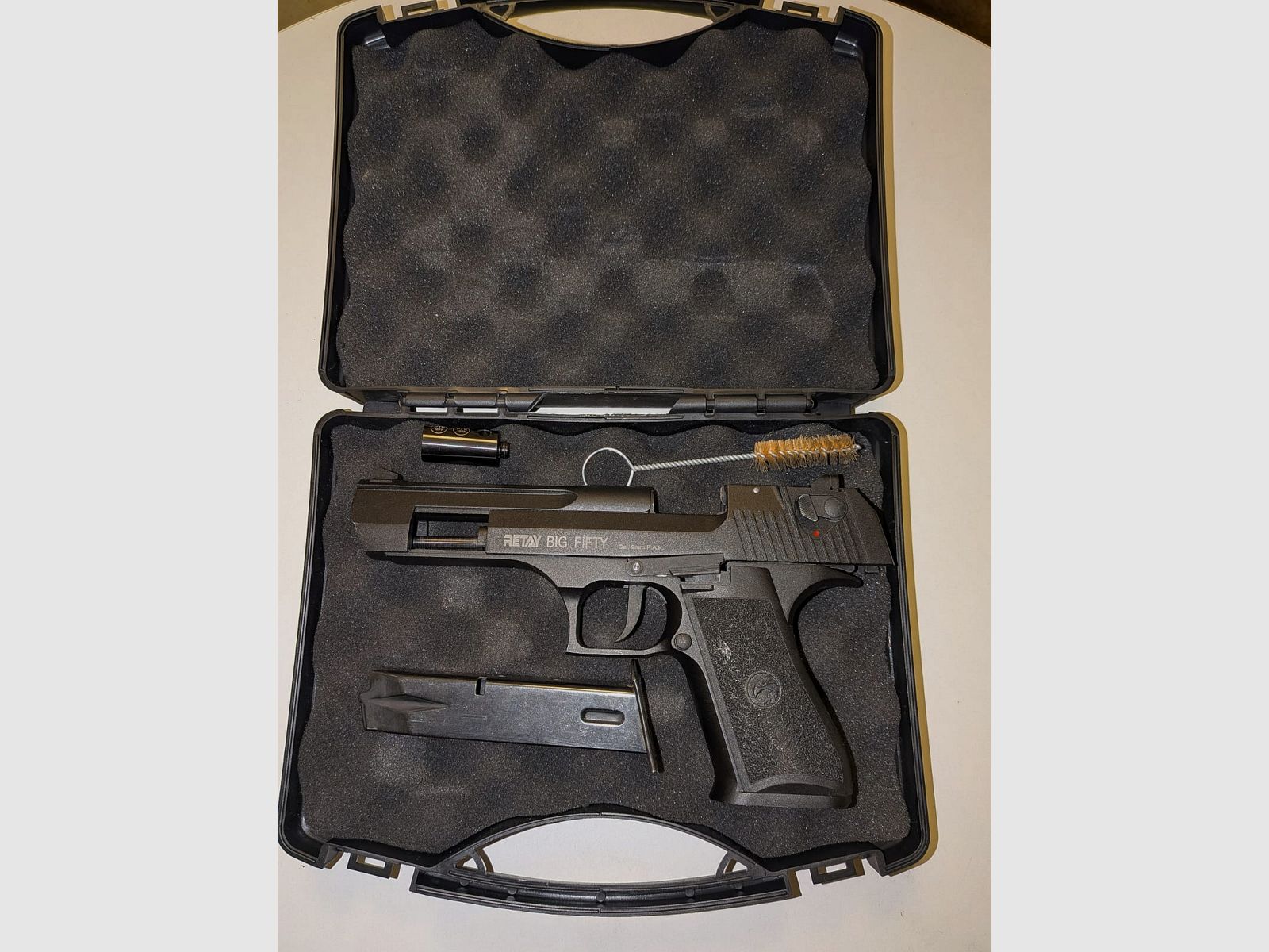 Retay Big Fifty blank firing pistol 9 mm P.A.K black