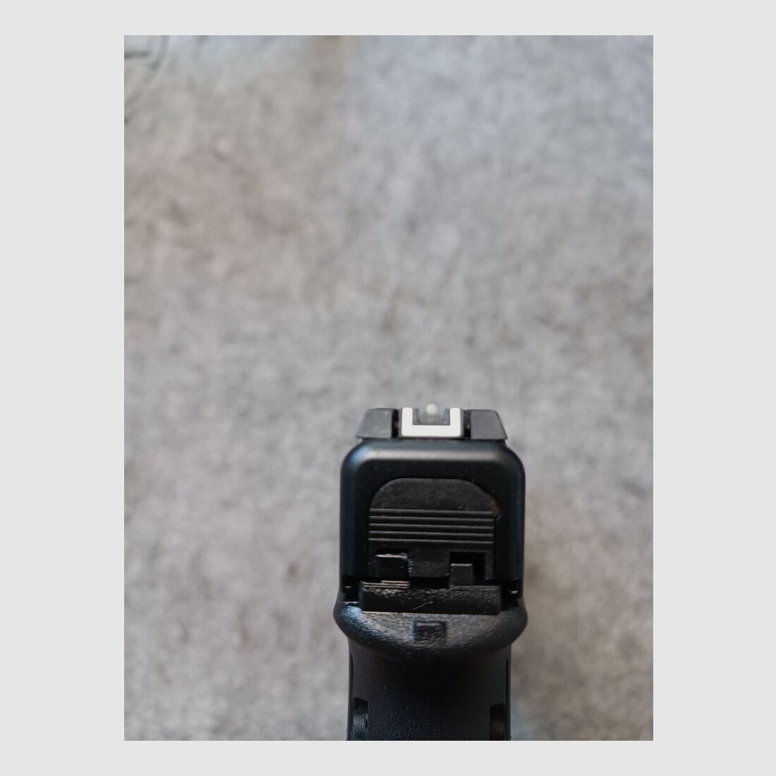 Glock Mod. 26 Gen.5 z niestandardową rękojeścią w stanie jak nowy!