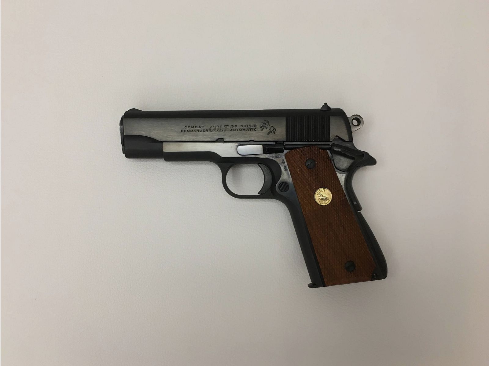 COLT 1911 COMBAT COMMANDER – 9 STEYR, Bild 1 von 3