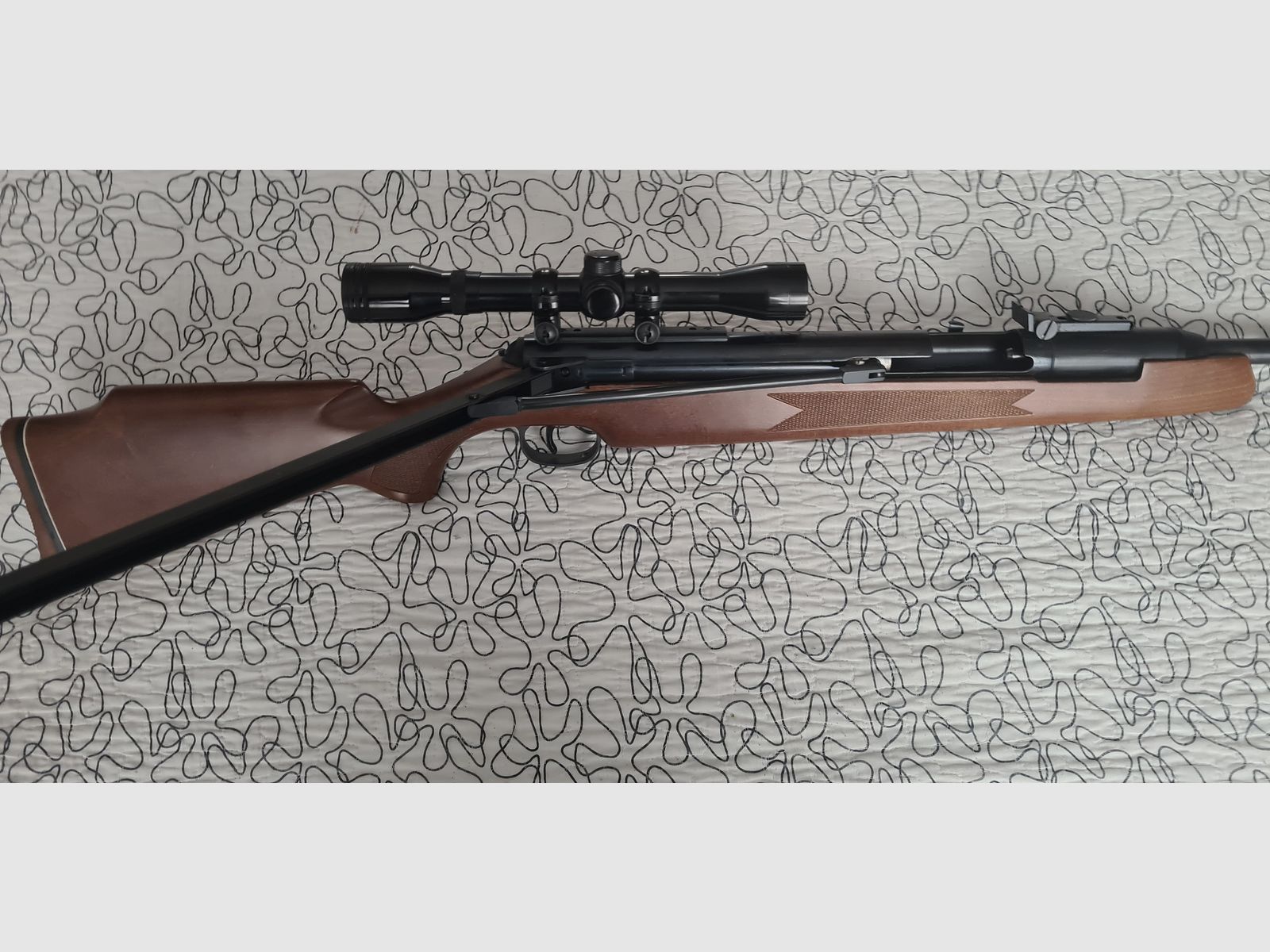 Diana 48 / 52 F-Version Seitenspanner – sehr guter Zustand – mit ZF & Tasche