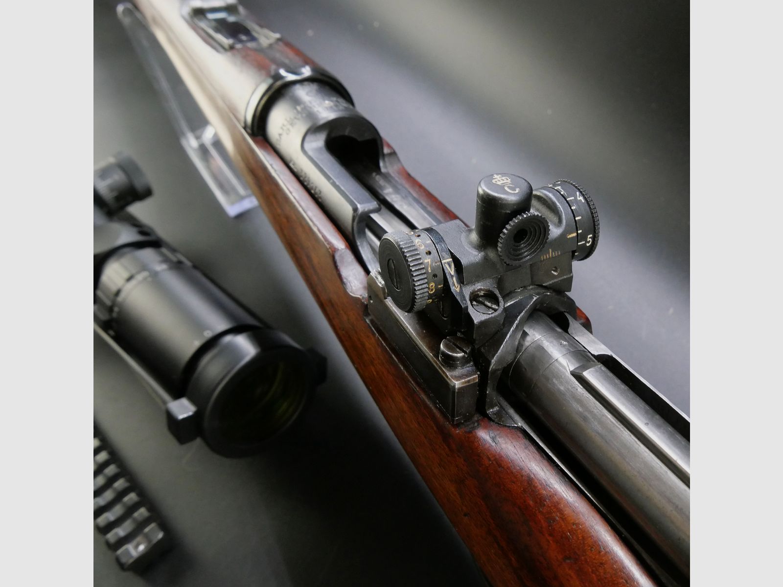 Zweedse Mauser "Carl Gustaf" 1916, kal.: 6,5x55 SE met Hawke ZF "14304" en Picatinny rail