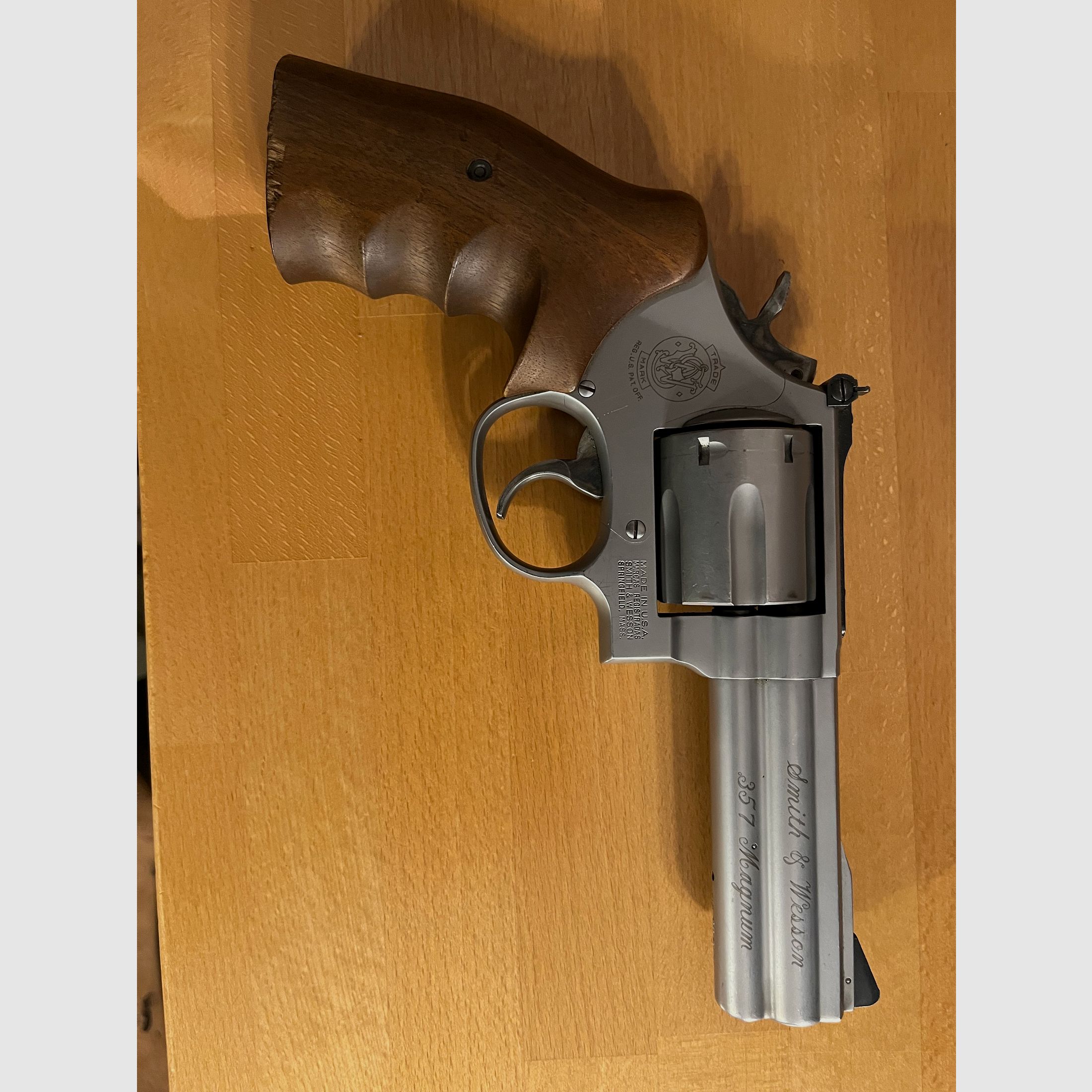 Smith & Wesson 357 Magnum