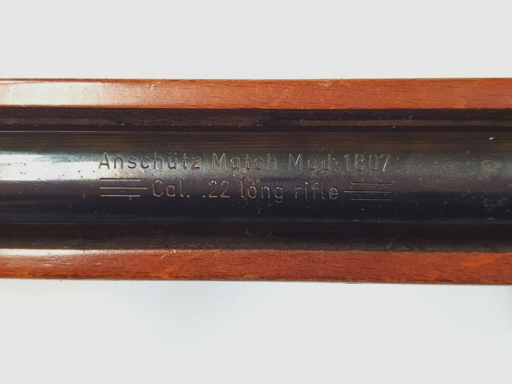 Fucile da competizione Anschütz Anschütz Match Mod. 1807 in calibro .22 l.r. a colpo singolo