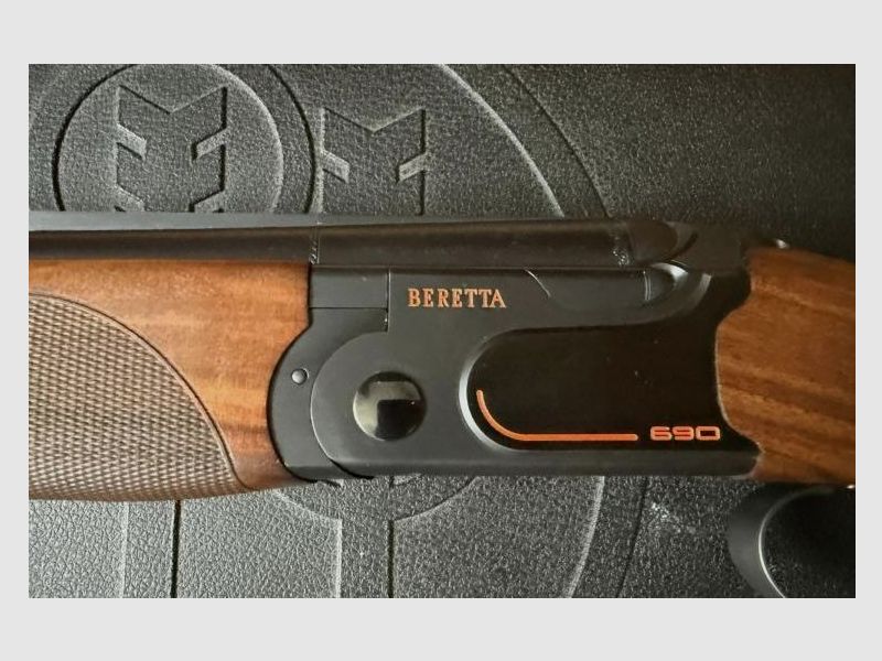 Beretta 690 Black Sporting cañón 76